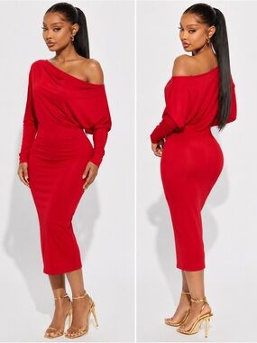 Fashion Nova Very Classy Off Shoulder Midi Dress Red NWT Size Small